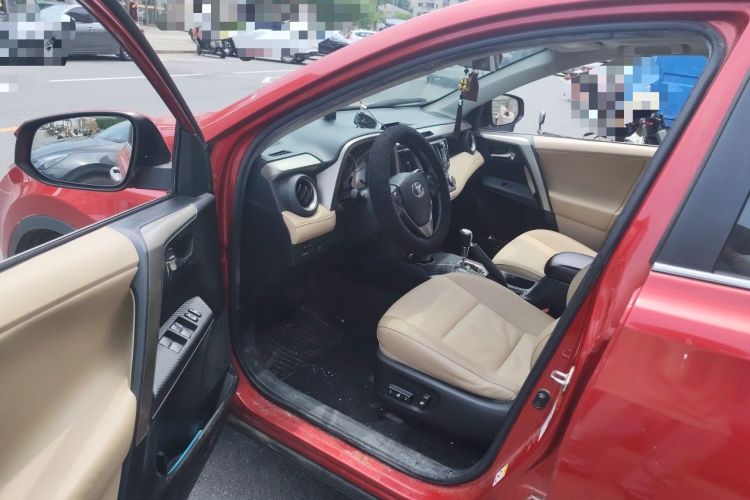 Used Toyota RAV4 2015 2.0L CVT Four-Wheel Drive New Edition Driver Seat