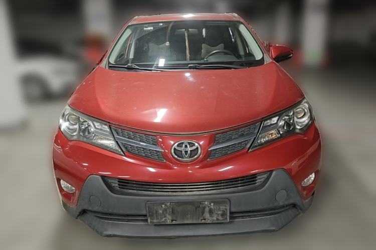 Used Toyota RAV4 2015 2.0L CVT Two-Wheel Drive Fashion Edition Front