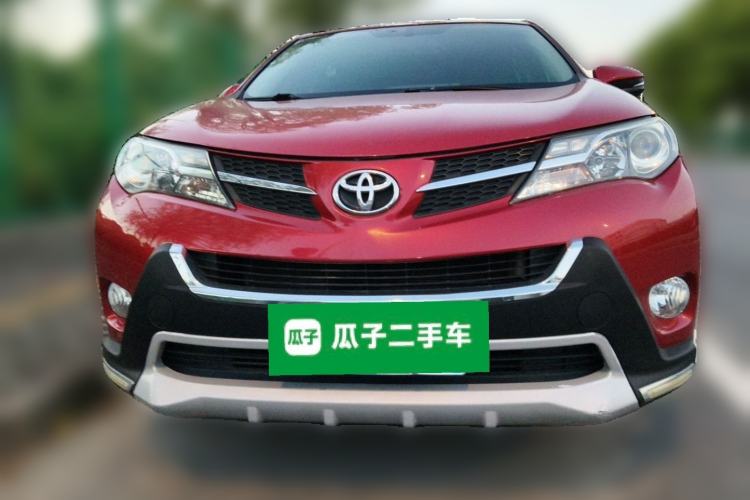 Used Toyota RAV4 2015 2.0L CVT Two-Wheel Drive Fashion Edition Front