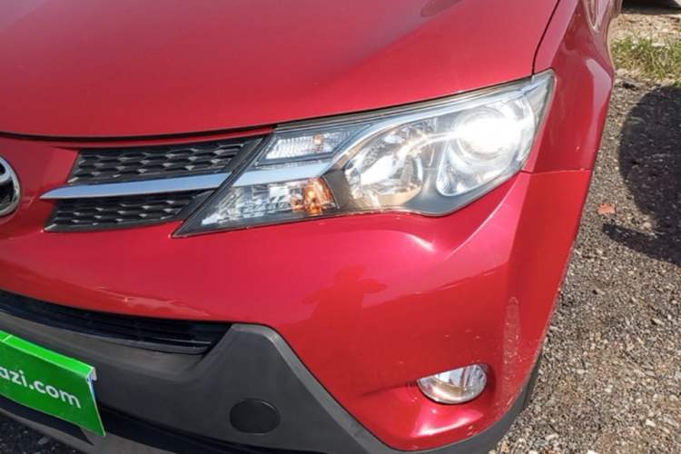 Used Toyota RAV4 2015 2.0L CVT Two-Wheel Drive Fashion Edition Left Front Headlight