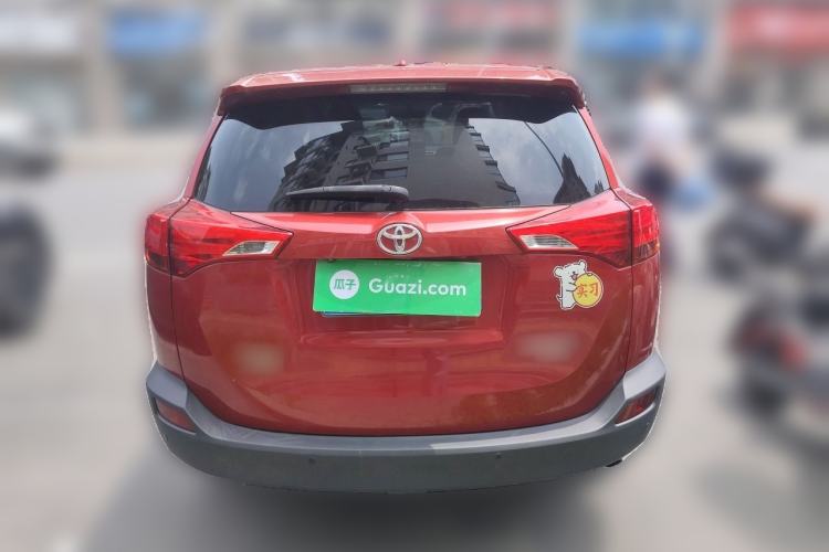 Used Toyota RAV4 2015 2.0L CVT Four-Wheel Drive New Edition Rear