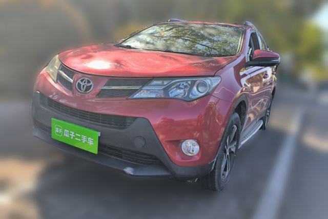 Used Toyota RAV4 2015 2.0L CVT Two-Wheel Drive Fashion Edition