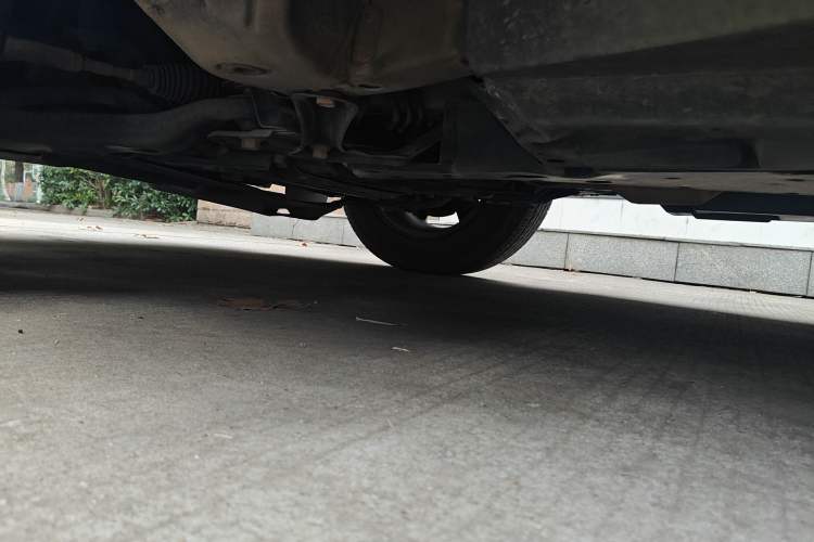 Used Toyota RAV4 2015 2.0L CVT Two-Wheel Drive Fashion Edition Chassis Front Left