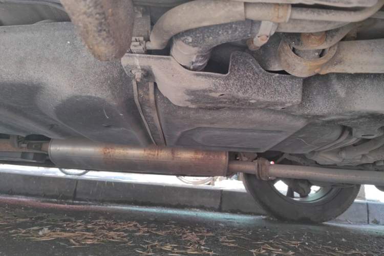 Used Toyota RAV4 2015 2.5L Automatic 4x4 Elite Edition Chassis Rear Left