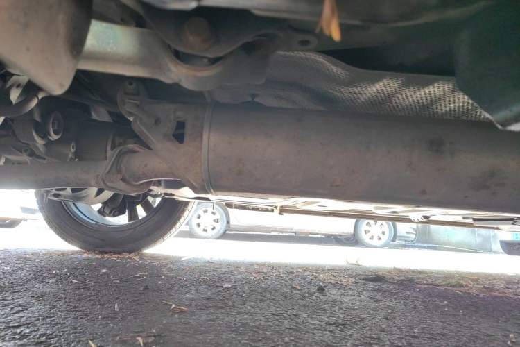 Used Toyota RAV4 2015 2.5L Automatic 4x4 Elite Edition Chassis Rear Right