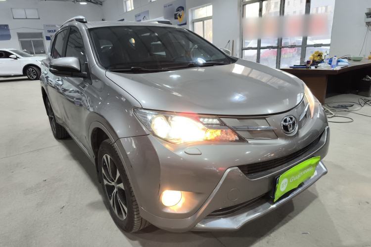 Used Toyota RAV4 2015 2.5L Automatic 4x4 Elite Edition Exterior 1