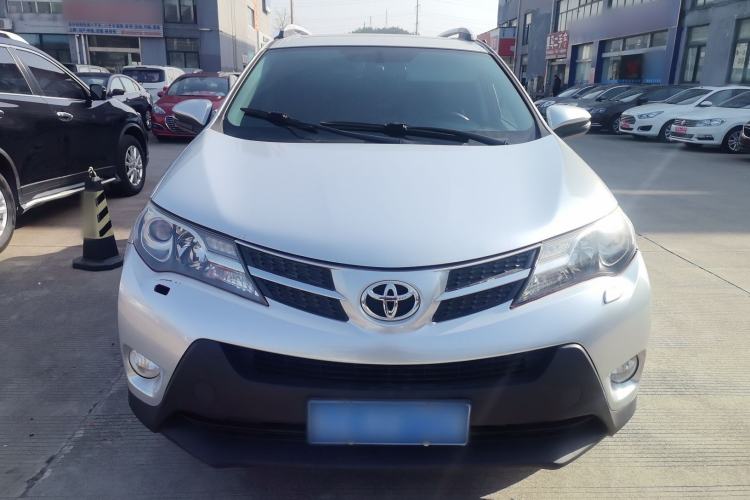 Used Toyota RAV4 2015 2.5L Automatic 4x4 Elite Edition Front