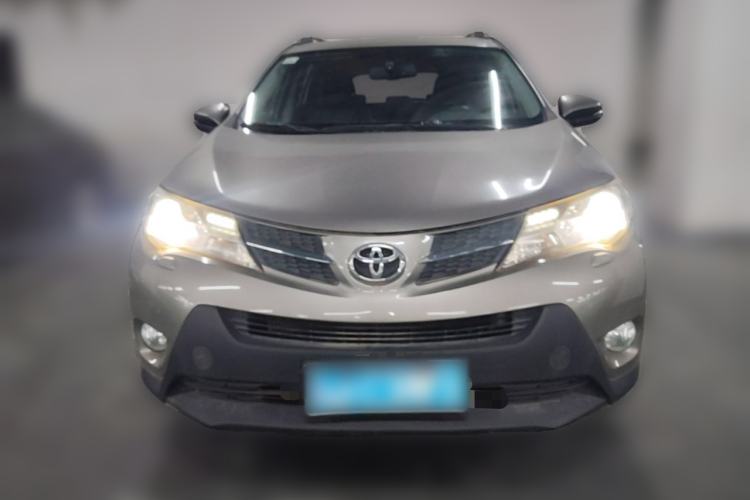 Used Toyota RAV4 2015 2.5L Automatic 4x4 Elite Edition Front