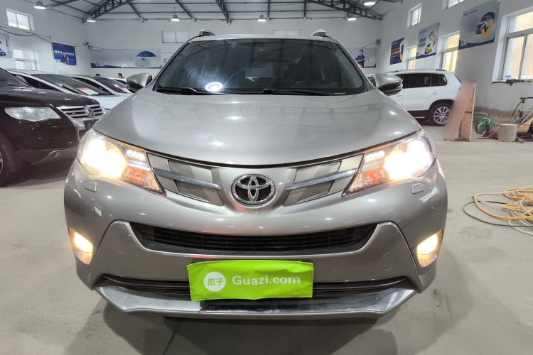 Used Toyota RAV4 2015 2.5L Automatic 4x4 Elite Edition Front