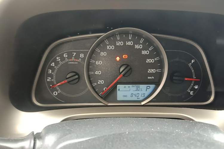 Used Toyota RAV4 2015 2.5L Automatic 4x4 Elite Edition Instrument Cluster