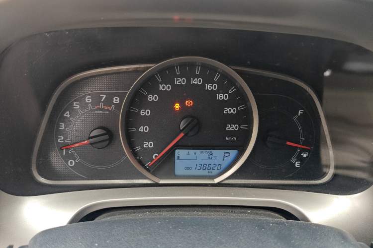 Used Toyota RAV4 2015 2.0L CVT Two-Wheel Drive Fashion Edition Instrument Cluster