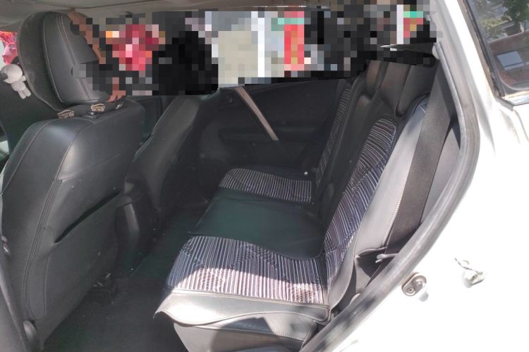 Used Toyota RAV4 2015 2.5L Automatic 4x4 Elite Edition Left Rear Seat