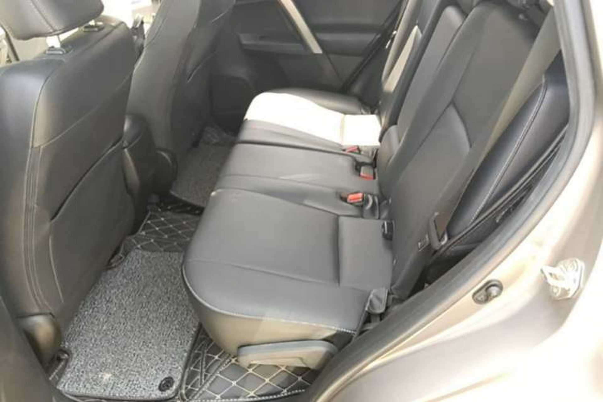 Used Toyota RAV4 2015 2.5L Automatic 4x4 Elite Edition Left Rear Seat