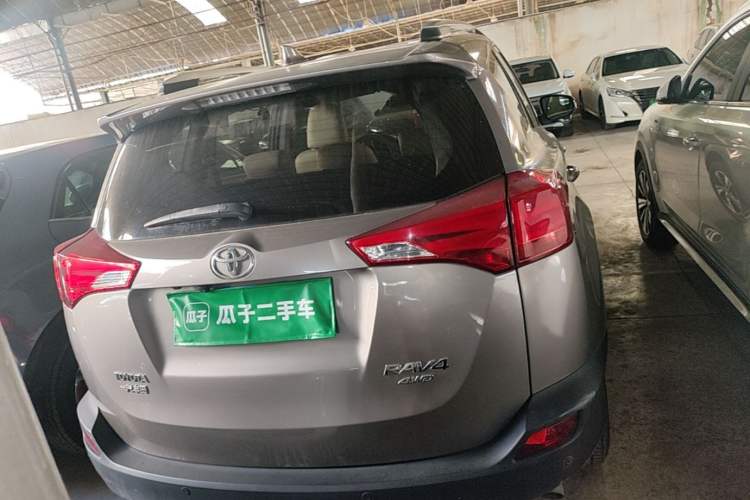 Used Toyota RAV4 2015 2.0L CVT 4x4 Trend Edition for Sale - Cheap Price ...