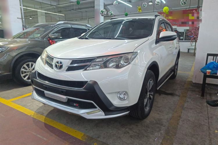 Used Toyota RAV4 2015 2.0L CVT Two-Wheel Drive Fashion Edition Guazi used car, China used car export, Used car for sale, Used  cars, Cheapest cars for sale