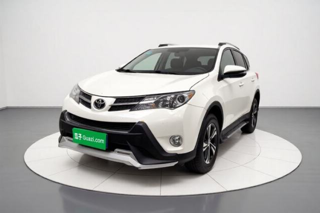 Used Toyota RAV4 2015 2.0L CVT Two-Wheel Drive Fashion Edition