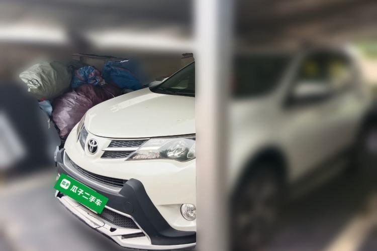 Used Toyota RAV4 2015 2.0L CVT Two-Wheel Drive Urban Edition Guazi used car, China used car export, Used car for sale, Used  cars, Cheapest cars for sale