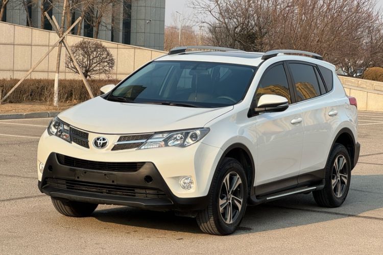 Used Toyota RAV4 2015 2.0L CVT Two-Wheel Drive Fashion Edition Guazi used car, China used car export, Used car for sale, Used  cars, Cheapest cars for sale