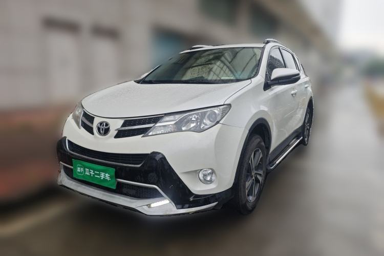 Used Toyota RAV4 2015 2.0L CVT Two-Wheel Drive Urban Edition Guazi used car, China used car export, Used car for sale, Used cars, Cheapest cars for sale