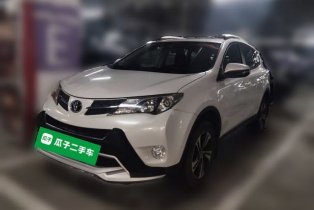 Used Toyota RAV4 2015 2.0L CVT Two-Wheel Drive Fashion Edition