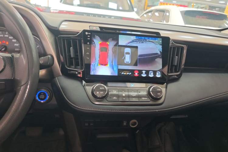 Used Toyota RAV4 2015 2.0L CVT Two-Wheel Drive Fashion Edition Audio And AC Panel