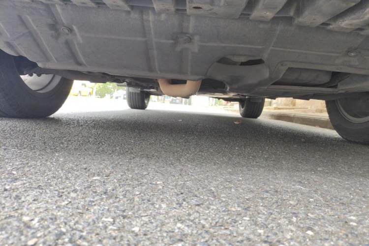 Used Toyota RAV4 2015 2.5L Automatic 4x4 Elite Edition Chassis Front