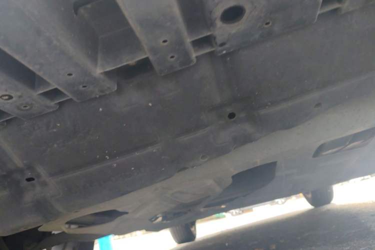 Used Toyota RAV4 2015 2.0L CVT Two-Wheel Drive Fashion Edition Chassis Front