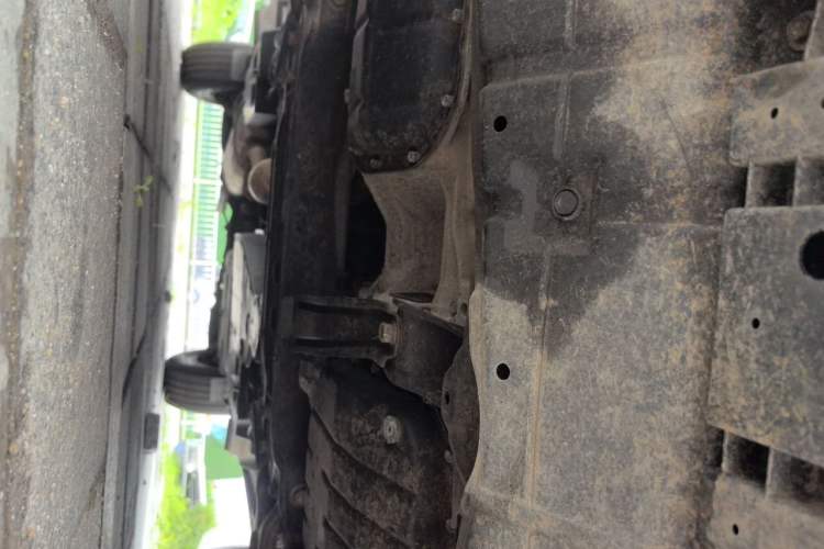 Used Toyota RAV4 2015 2.0L CVT Two-Wheel Drive Fashion Edition Chassis Front