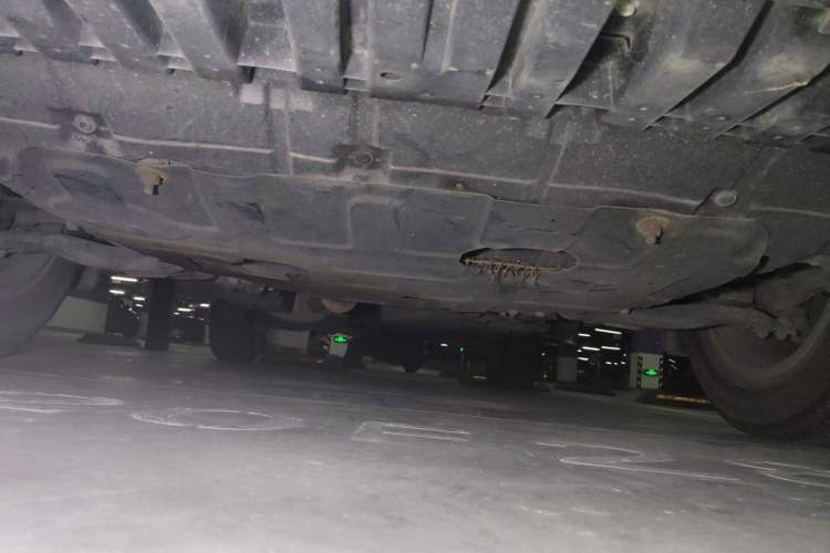 Used Toyota RAV4 2015 2.0L CVT Two-Wheel Drive Fashion Edition Chassis Front