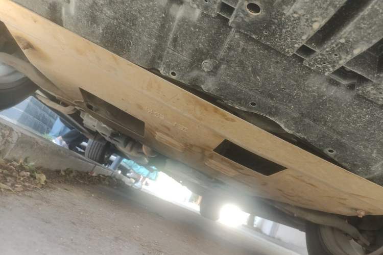 Used Toyota RAV4 2015 2.0L CVT Two-Wheel Drive Fashion Edition Chassis Front