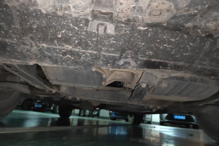 Used Toyota RAV4 2015 2.0L CVT Two-Wheel Drive Fashion Edition Chassis Front
