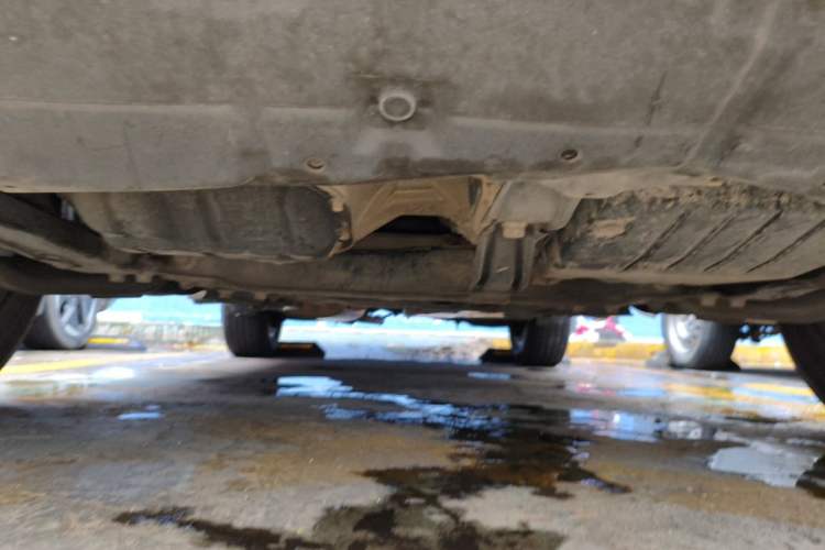 Used Toyota RAV4 2015 2.0L CVT Two-Wheel Drive Urban Edition Chassis Front