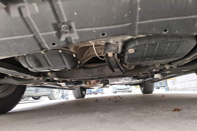 Used Toyota RAV4 2015 2.0L CVT Two-Wheel Drive Fashion Edition Chassis Front