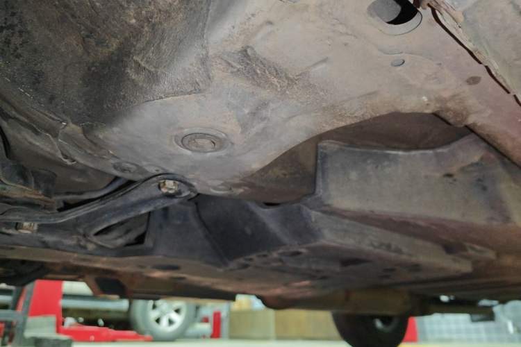 Used Toyota RAV4 2015 2.0L CVT Two-Wheel Drive Fashion Edition Chassis Front Left