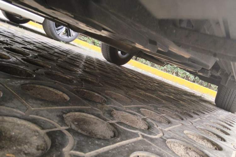 Used Toyota RAV4 2015 2.0L CVT Four-Wheel Drive New Edition Chassis Front Left