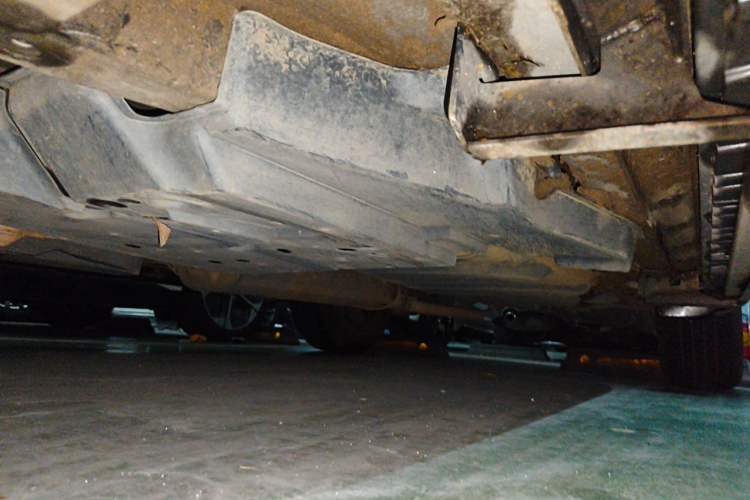 Used Toyota RAV4 2015 2.0L CVT Two-Wheel Drive Urban Edition Chassis Front Left