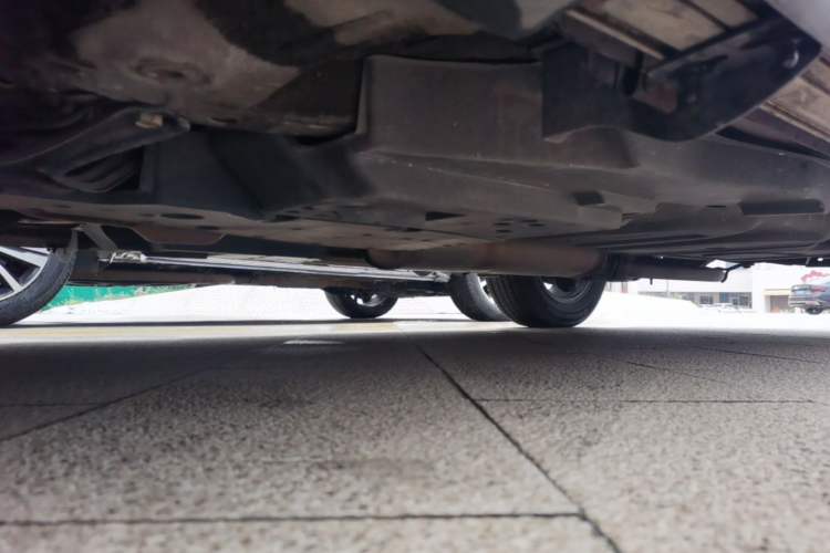 Used Toyota RAV4 2015 2.0L CVT Two-Wheel Drive Fashion Edition Chassis Front Left