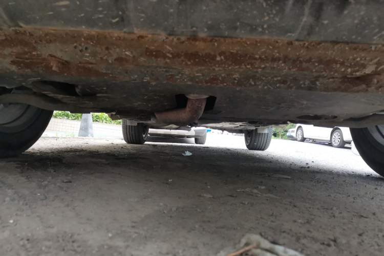 Used Toyota RAV4 2015 2.5L Automatic 4x4 Elite Edition Chassis Front