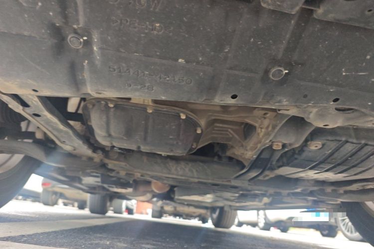 Used Toyota RAV4 2015 2.0L CVT Two-Wheel Drive Fashion Edition Chassis Front