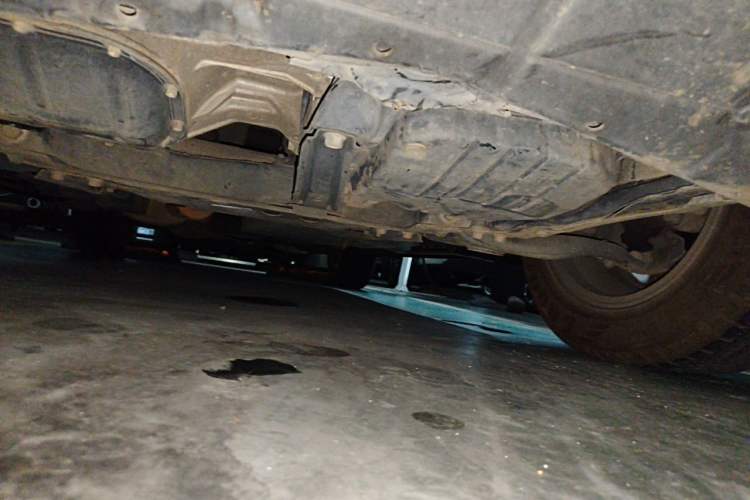 Used Toyota RAV4 2015 2.0L CVT Two-Wheel Drive Urban Edition Chassis Front