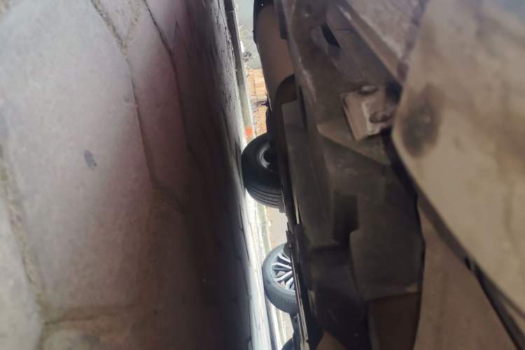 Used Toyota RAV4 2015 2.0L CVT Two-Wheel Drive Fashion Edition Chassis Front Right
