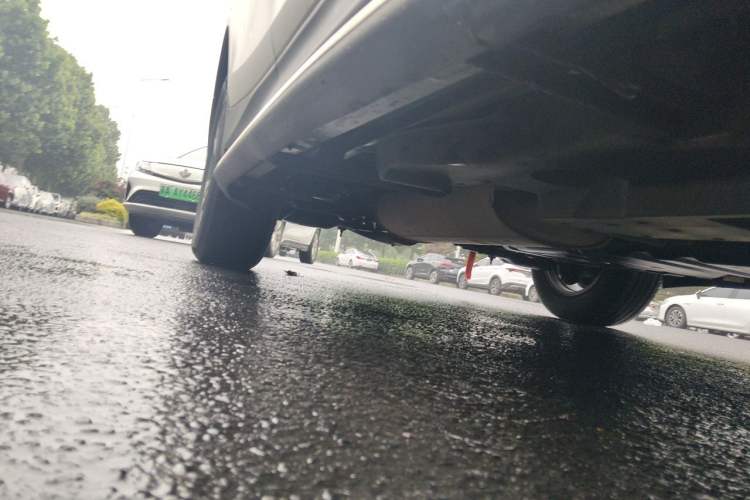 Used Toyota RAV4 2015 2.0L CVT Two-Wheel Drive Fashion Edition Chassis Front Right
