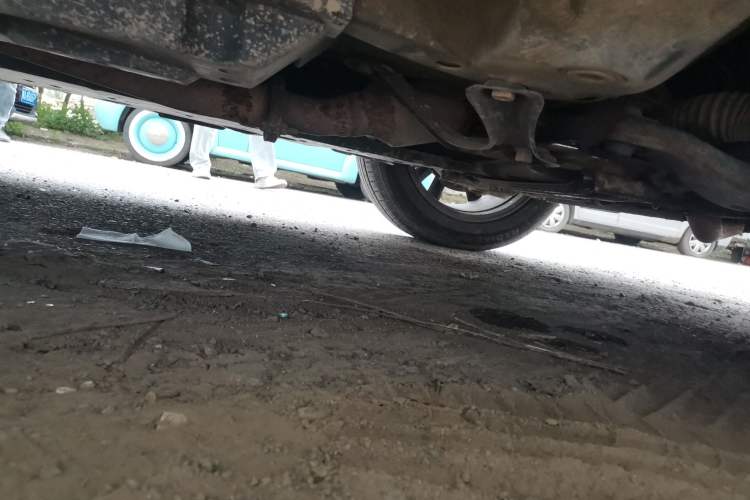 Used Toyota RAV4 2015 2.5L Automatic 4x4 Elite Edition Chassis Front Right