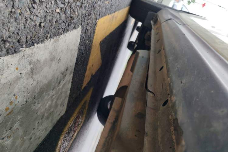 Used Toyota RAV4 2015 2.0L CVT Two-Wheel Drive Fashion Edition Chassis Front Right