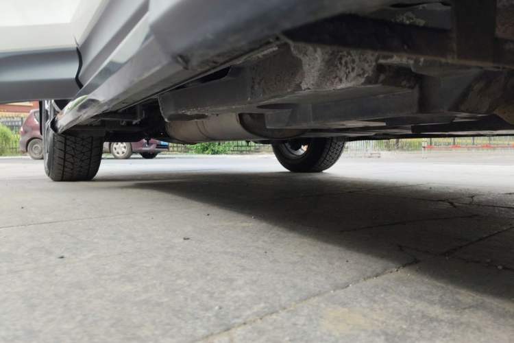 Used Toyota RAV4 2015 2.0L CVT Two-Wheel Drive Fashion Edition Chassis Front Right