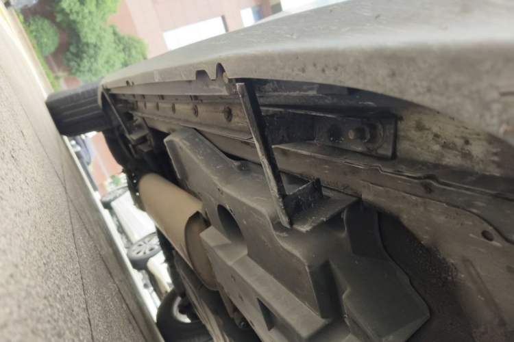 Used Toyota RAV4 2015 2.0L CVT Two-Wheel Drive Fashion Edition Chassis Front Right