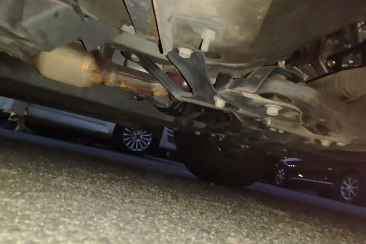 Used Toyota RAV4 2015 2.0L CVT Two-Wheel Drive Fashion Edition Chassis Front Right