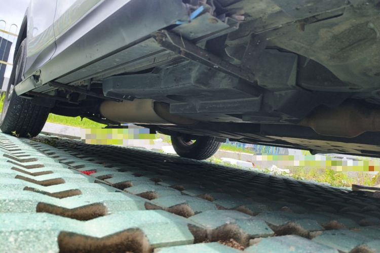 Used Toyota RAV4 2015 2.0L CVT Two-Wheel Drive Fashion Edition Chassis Front Right