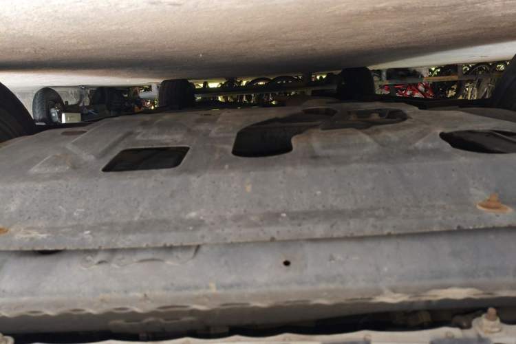 Used Toyota RAV4 2015 2.0L CVT Two-Wheel Drive Fashion Edition Chassis Front