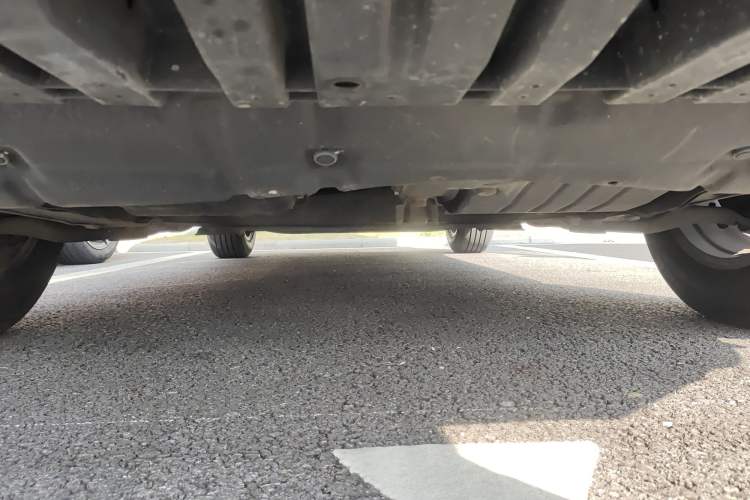 Used Toyota RAV4 2015 2.0L CVT Two-Wheel Drive Fashion Edition Chassis Front